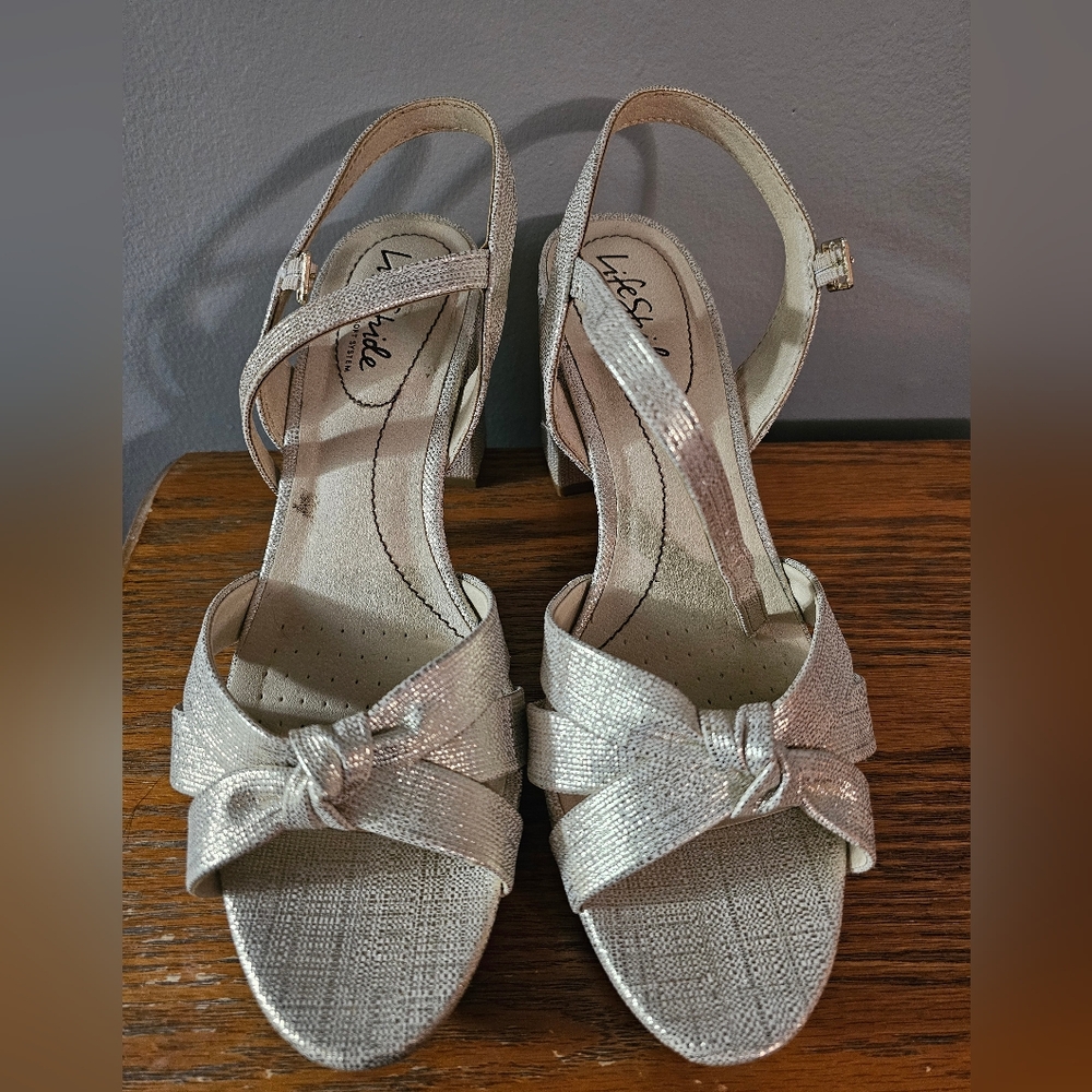 Lifestride FORMAL Silver-Gold Heels